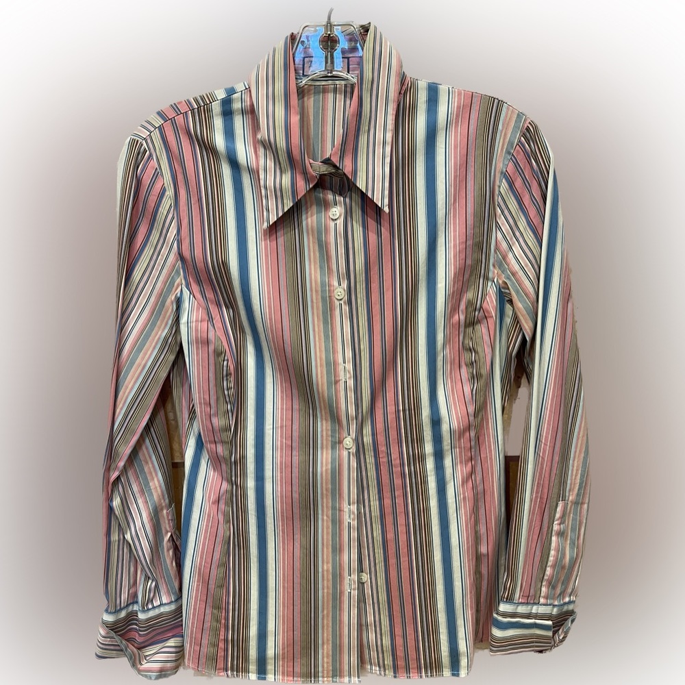 PINK - Thomas Pink women’s tailored blouse.